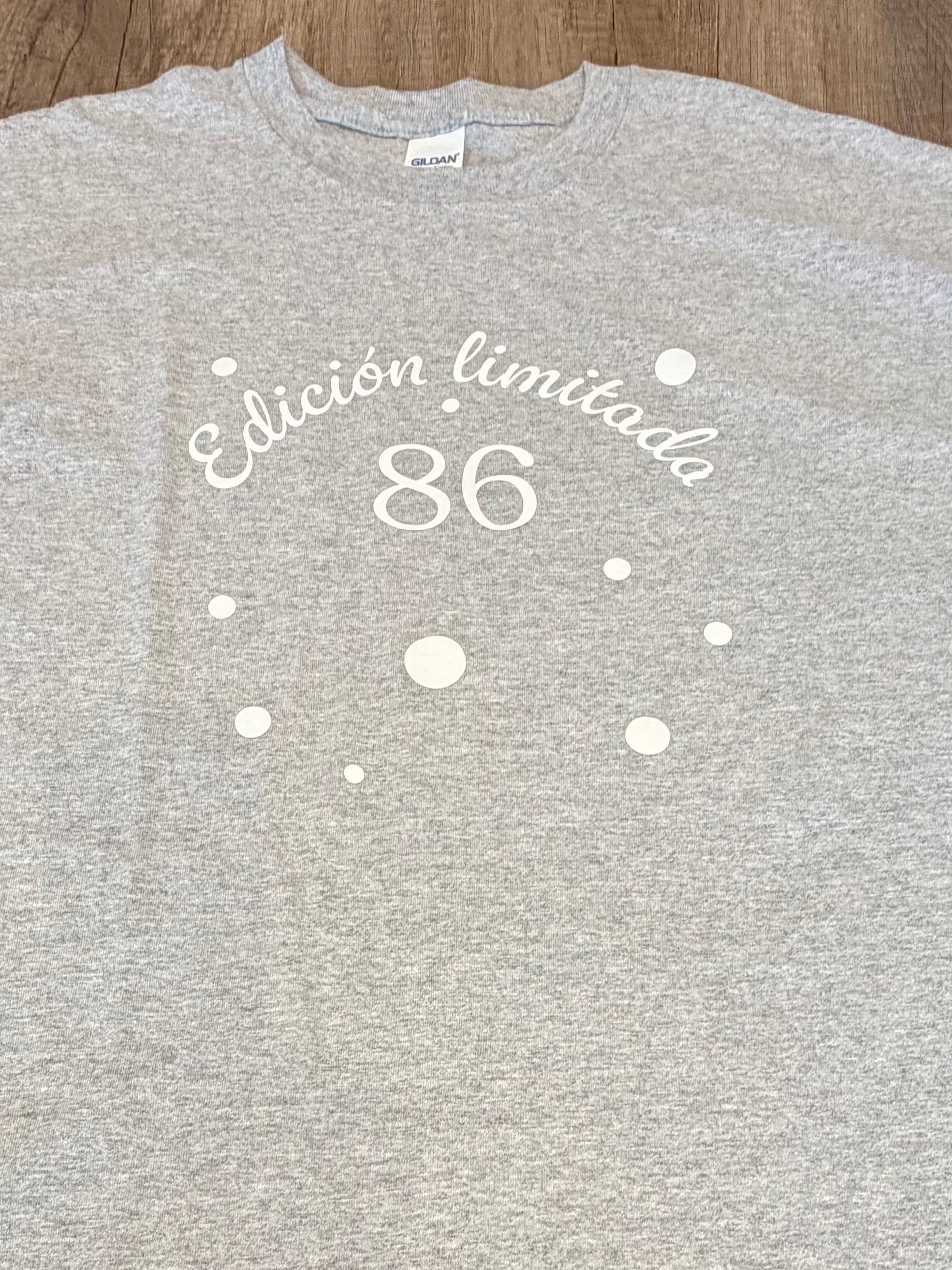 Edición Limitada 86 Birthday T-Shirt
